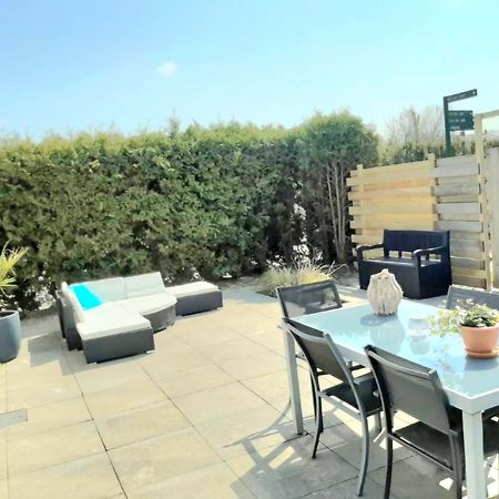 Huisje Finn, Met Grote Tuin En Veel Privacy Dirkshorn Exterior foto